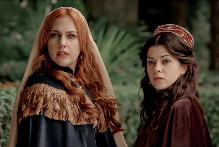 - Я слышала крики, видела их знамена.