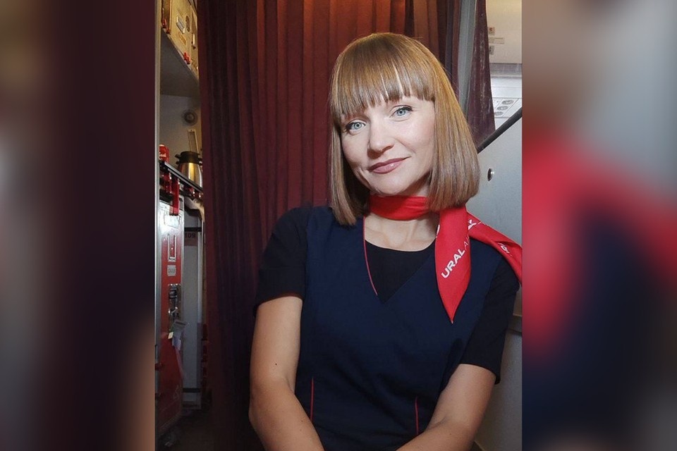    Надежда Ощепкова работает бортпроводником в авиакомпании «Уральские авиалинии». Фото: из личного архива.