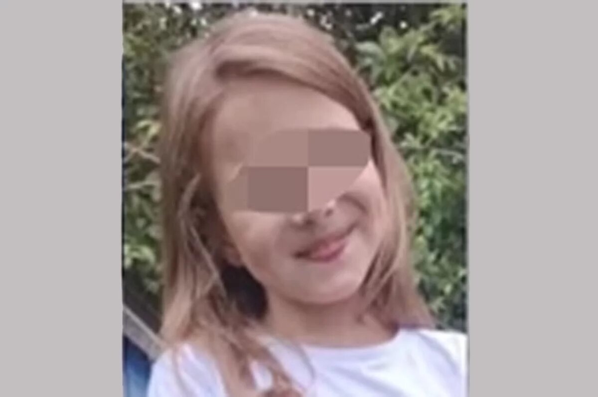    Саша исчезла после утренней прогулки с собакой.