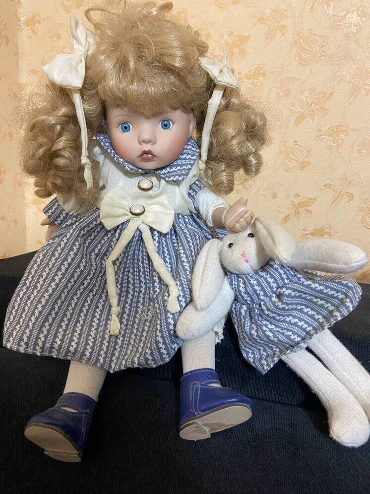   Елена Полякова