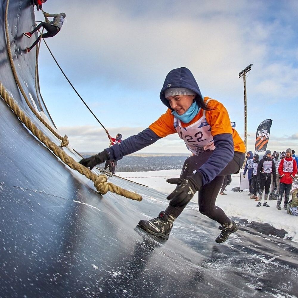 Это галерея. Листайте)