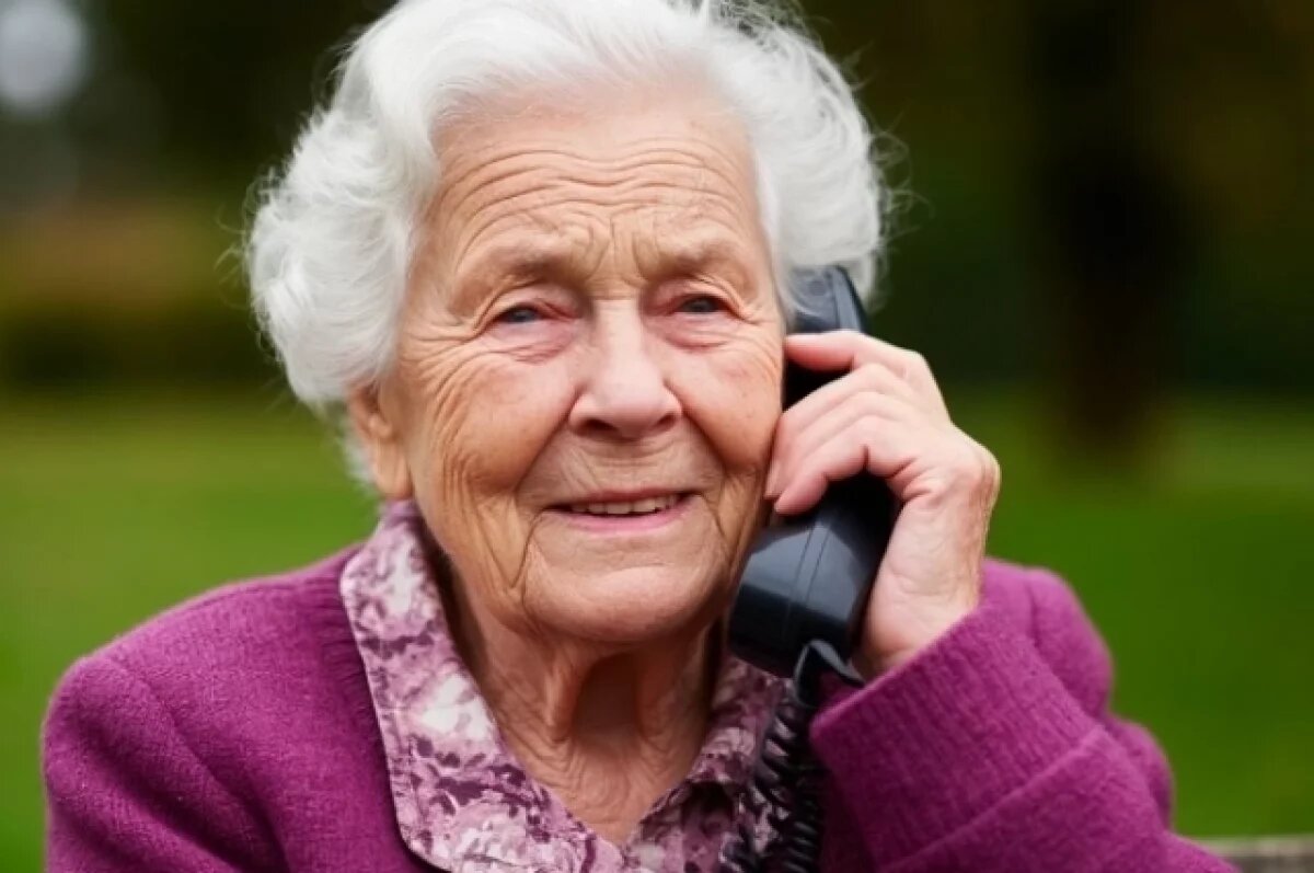    Миллион в полотенце и 0,5 млн в подушке передала аферистам пожилая сочинка