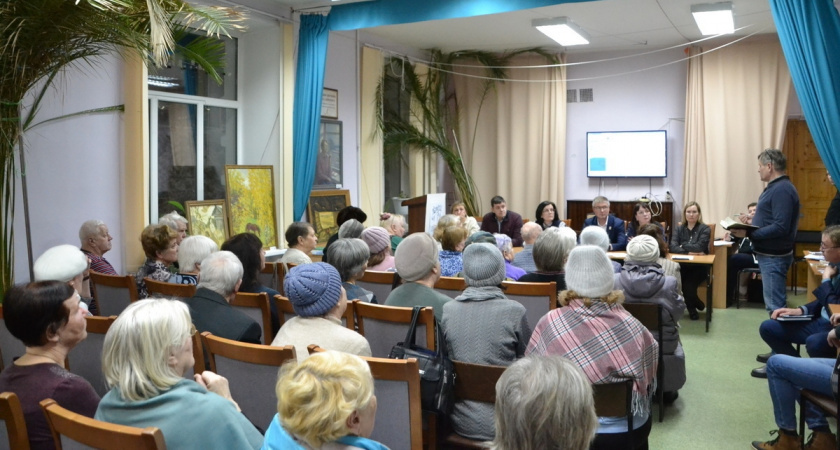    Фото администрации города Кирово-Чепецка