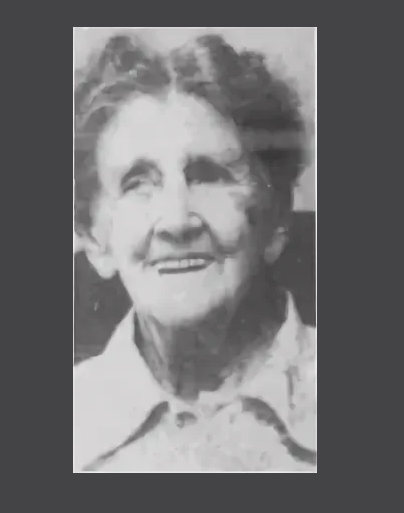 Элизабет Берри, /https://upload.wikimedia.org/wikipedia/en/5/5e/Mother_Berry_in_1967.jpg