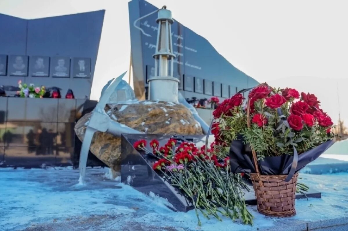    В Воркуте почтили память 36 погибших при взрывах метана на шахте «Северная»