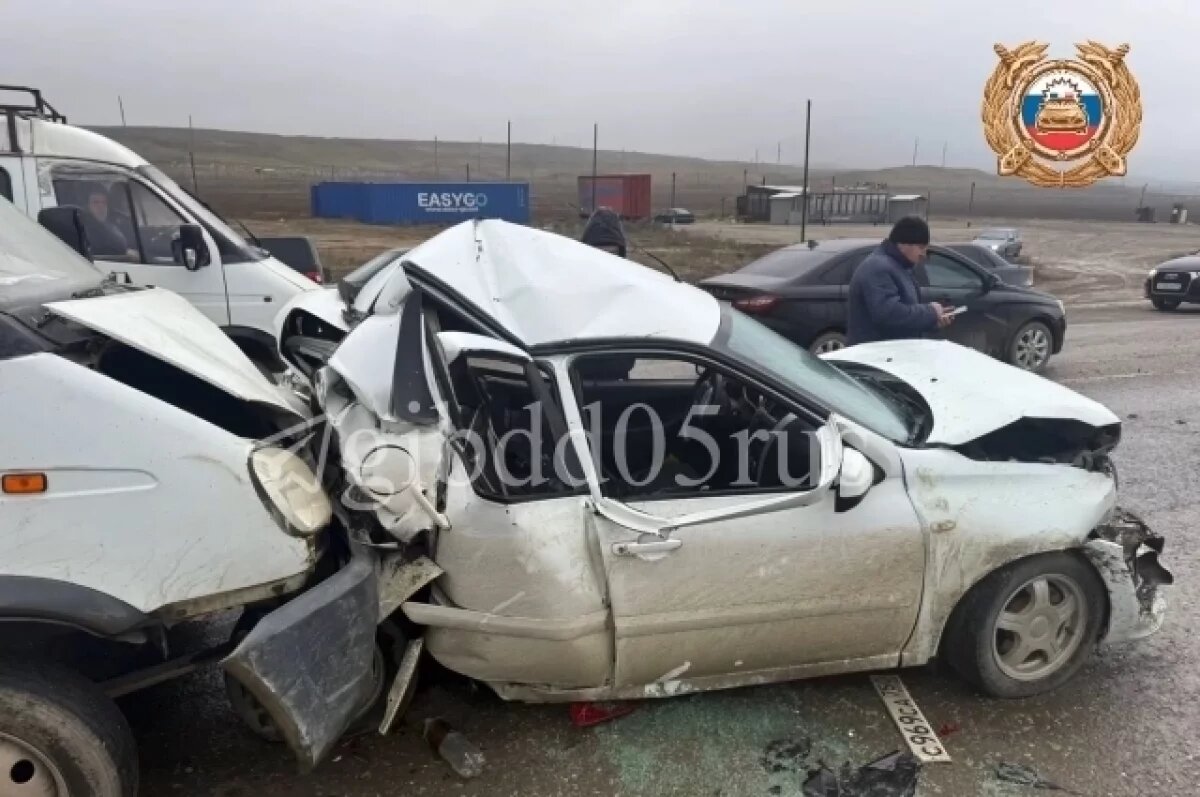    Пожилой водитель погиб в ДТП с четырьмя автомобилями на трассе в Дагестане