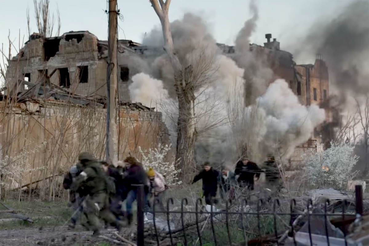     Фото: кадр из фильма "Малыш"