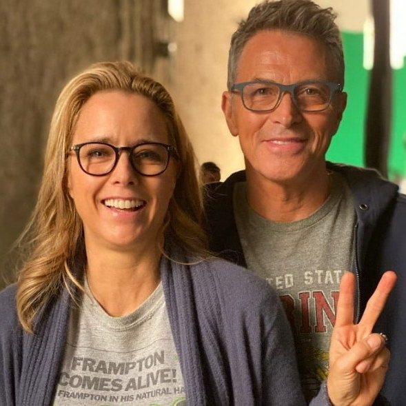     Тим Дейли и Теа Леони снова станут «Молодожёнами»