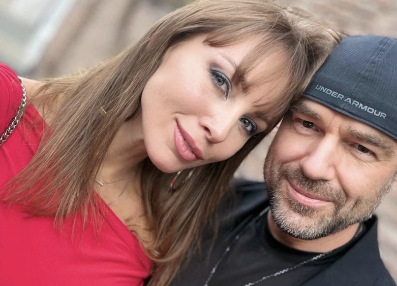     Полина Диброва и Роман Товстик