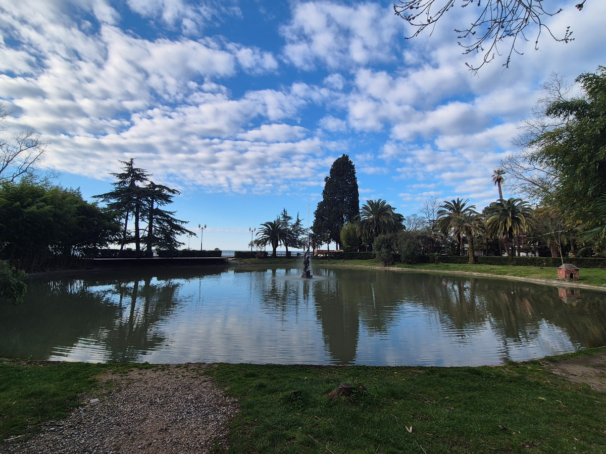 В курортном парке Гагр | Личное фото