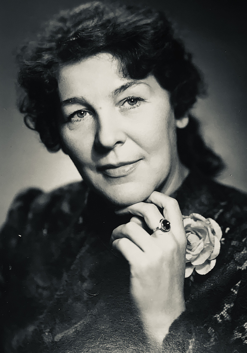 Медведева Маргарита Васильевна (… - 2019), мать Натальи 