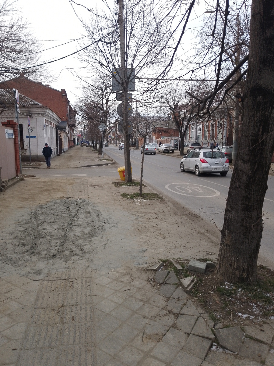 Краснодар. Улица Митрофана Седина. Фото автора.