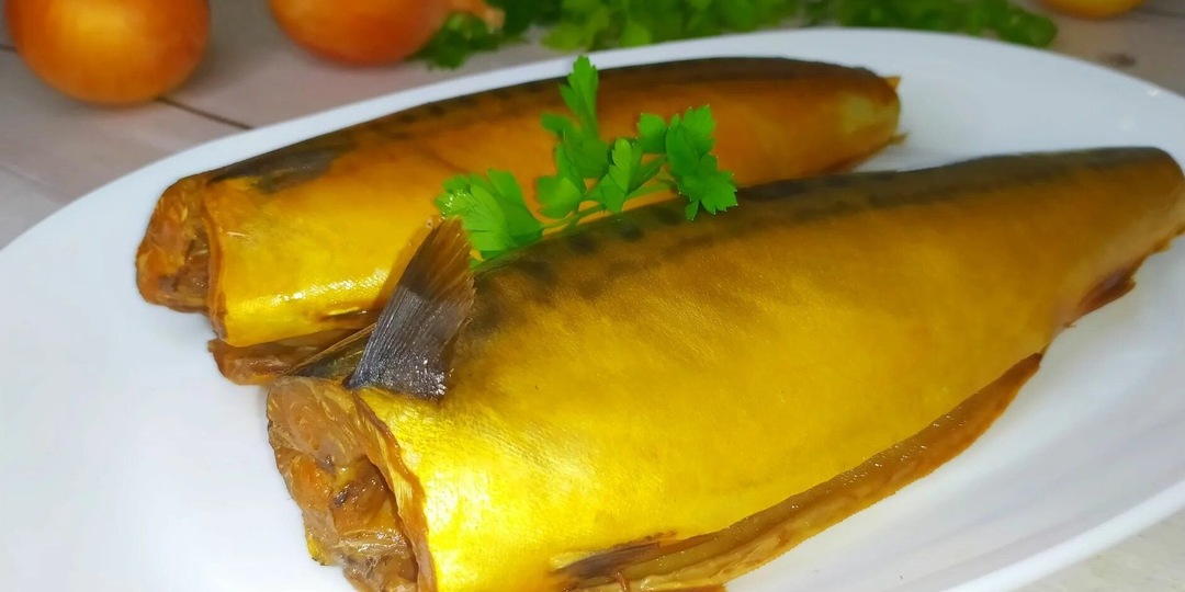 СКУМБРИЯ как КОПЧЕНАЯ в бутылке! В луковой шелухе!