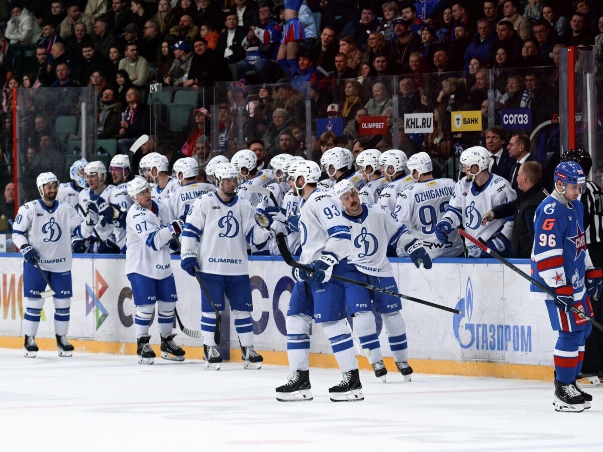    Хоккей. КХЛ. СКА (Санкт-Петербург) - "Динамо М" (Москва) | © РИА Новости / Алексей Даничев