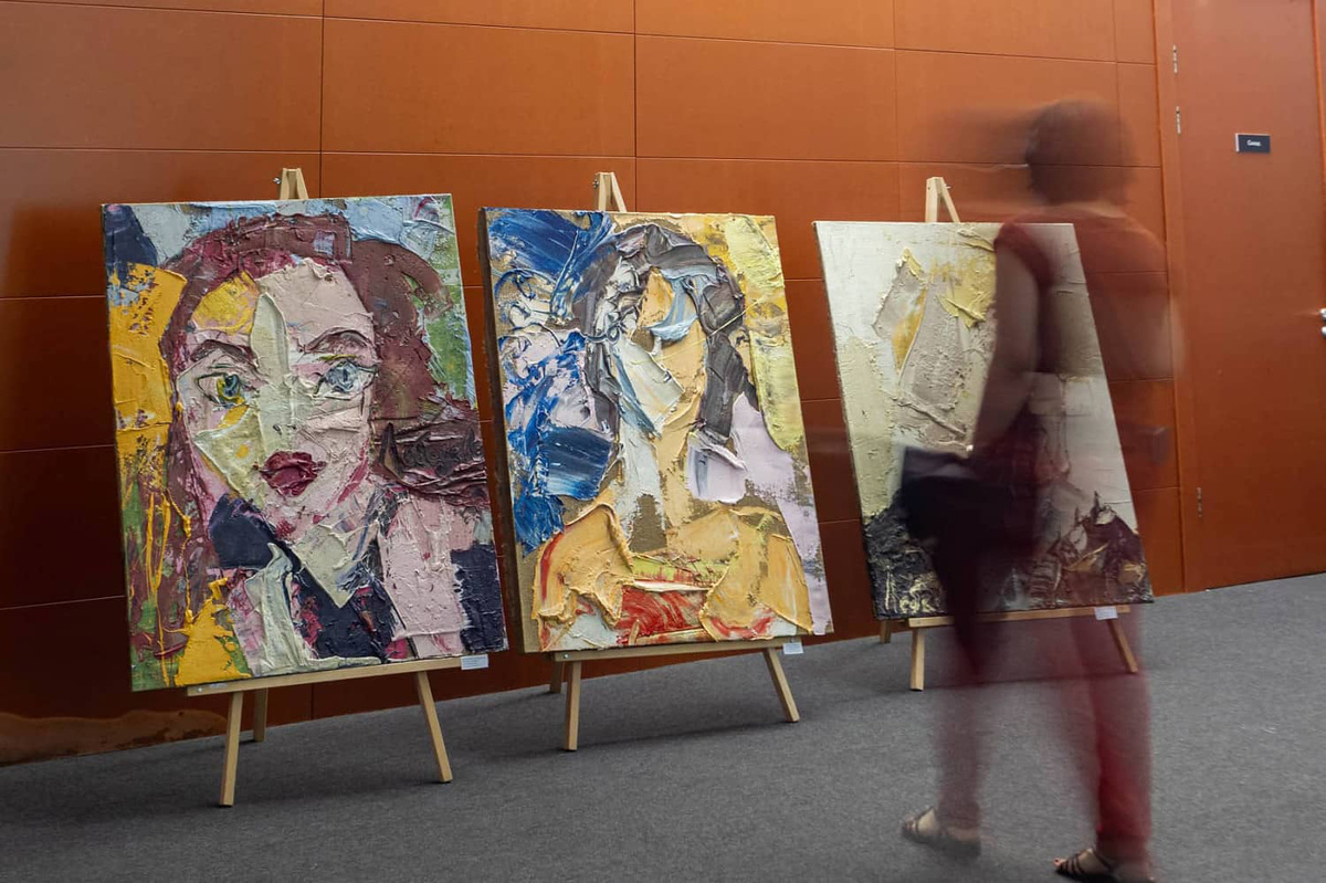 Красный Октябрь - персональная выставка «Чистое искусство» художницы Екатерины Лебедевой