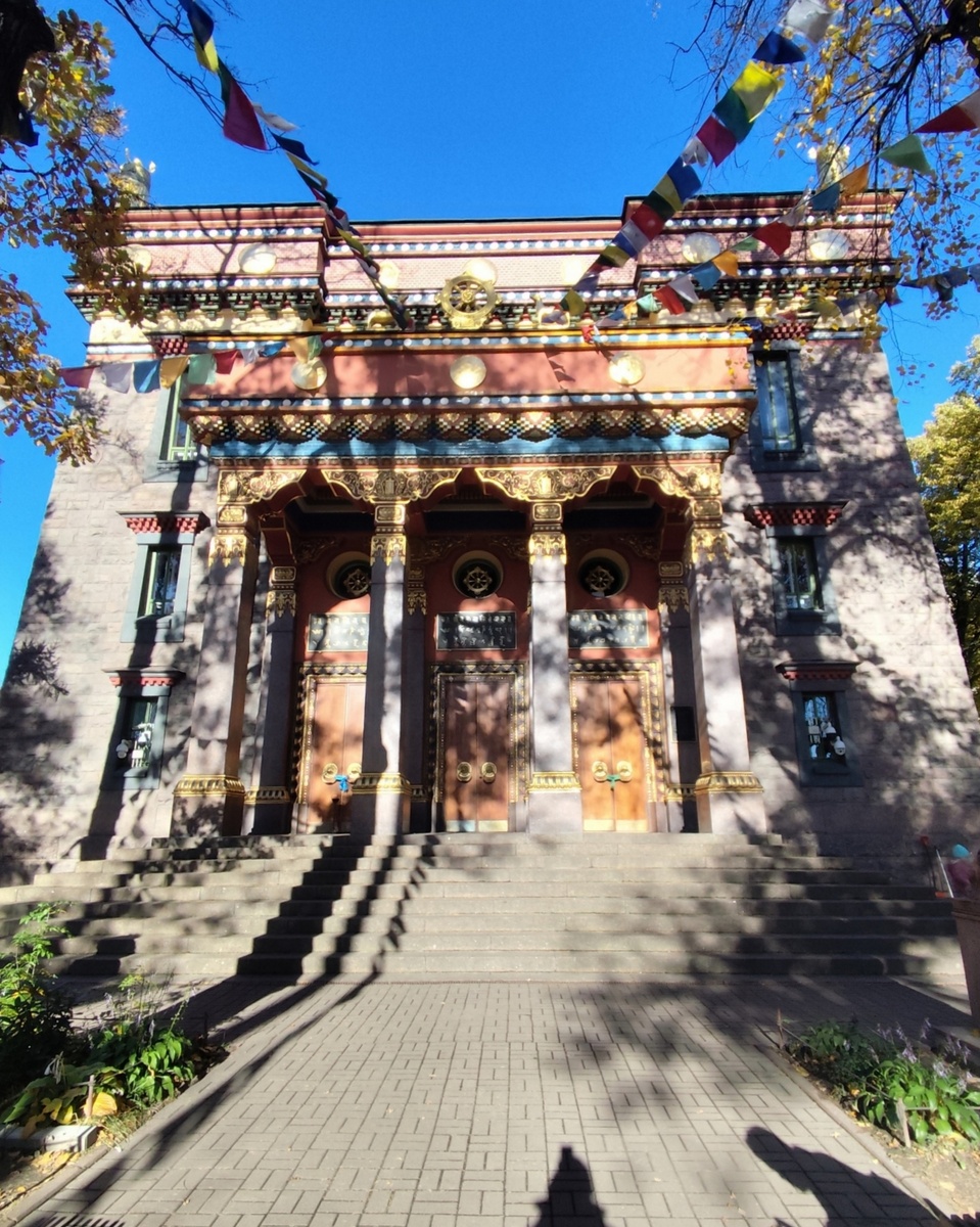 Дацан Гунзэчойнэй. Так храм выглядит сейчас