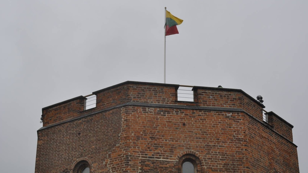     Башня Гедимина. Вильнюс. Литва   
Сергей Орлов © ИА Красная Весна