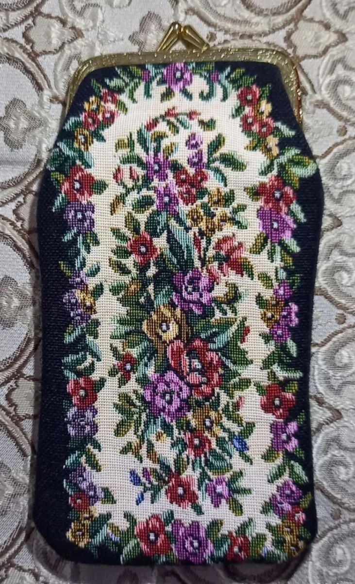 Фото автора. 1100 руб.