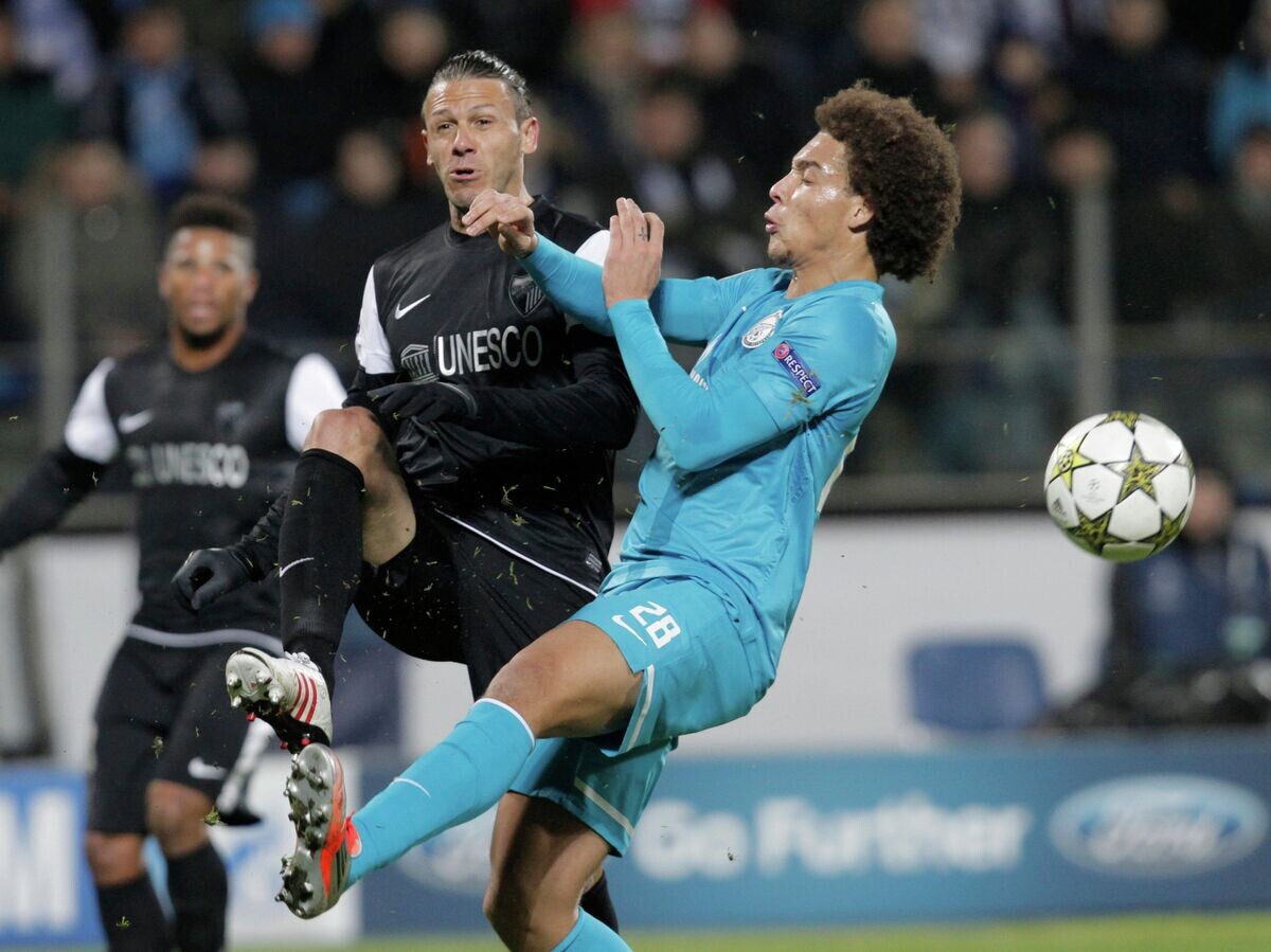    Аксель Витсель и Мартин Демичелис (справа налево) | © РИА Новости / Алексей Даничев