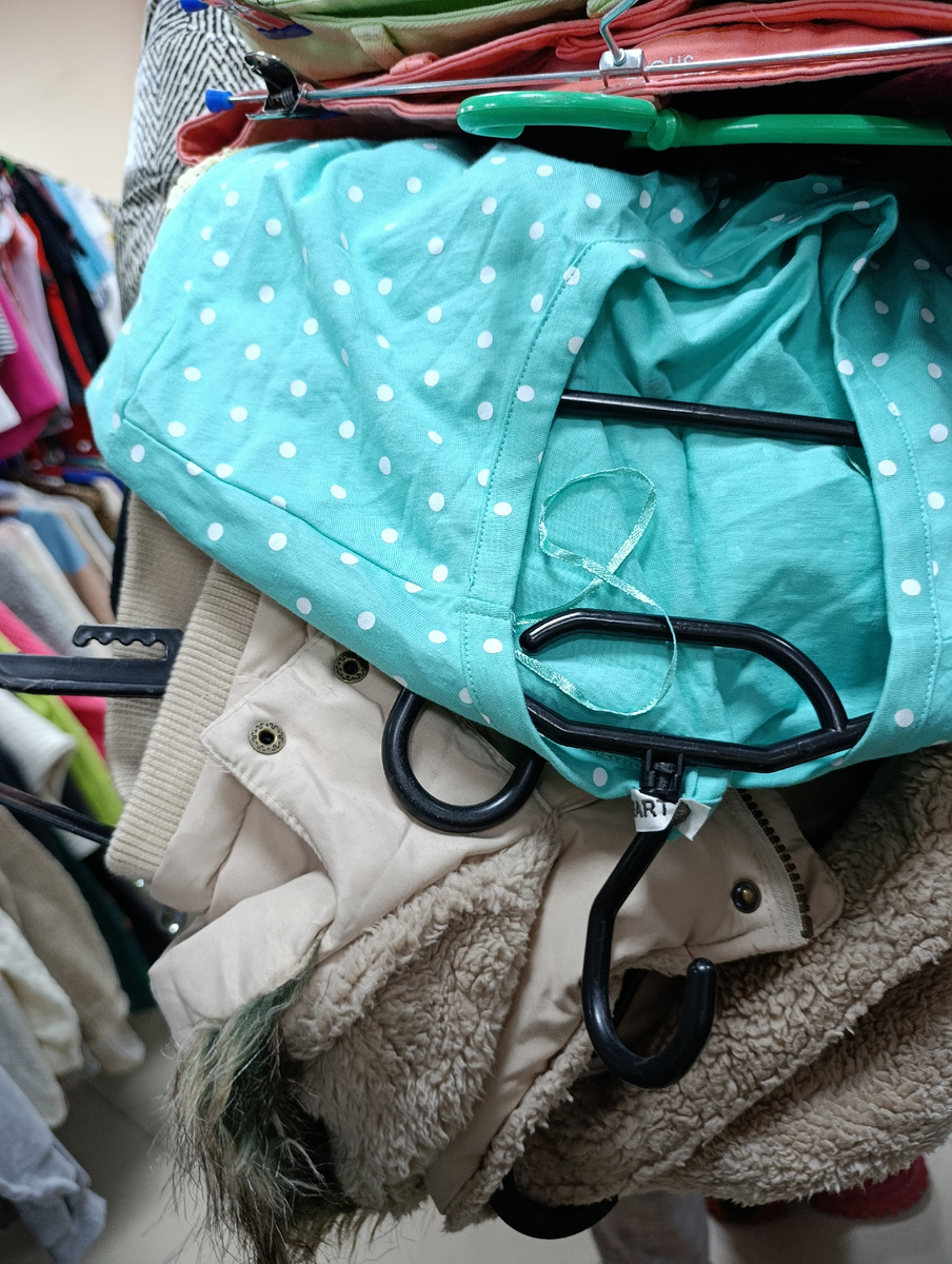 (Это в руках, по дороге на кассу)))