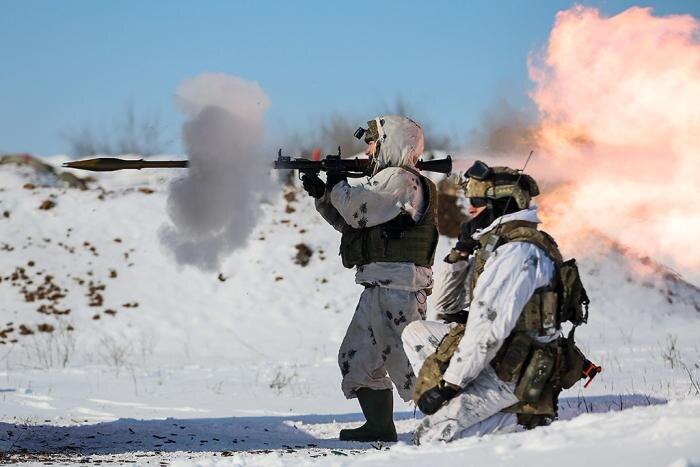 Армия России продвинулась в ДНР и на Сумщине. Обложка © ТАСС / Дмитрий Ягодкин