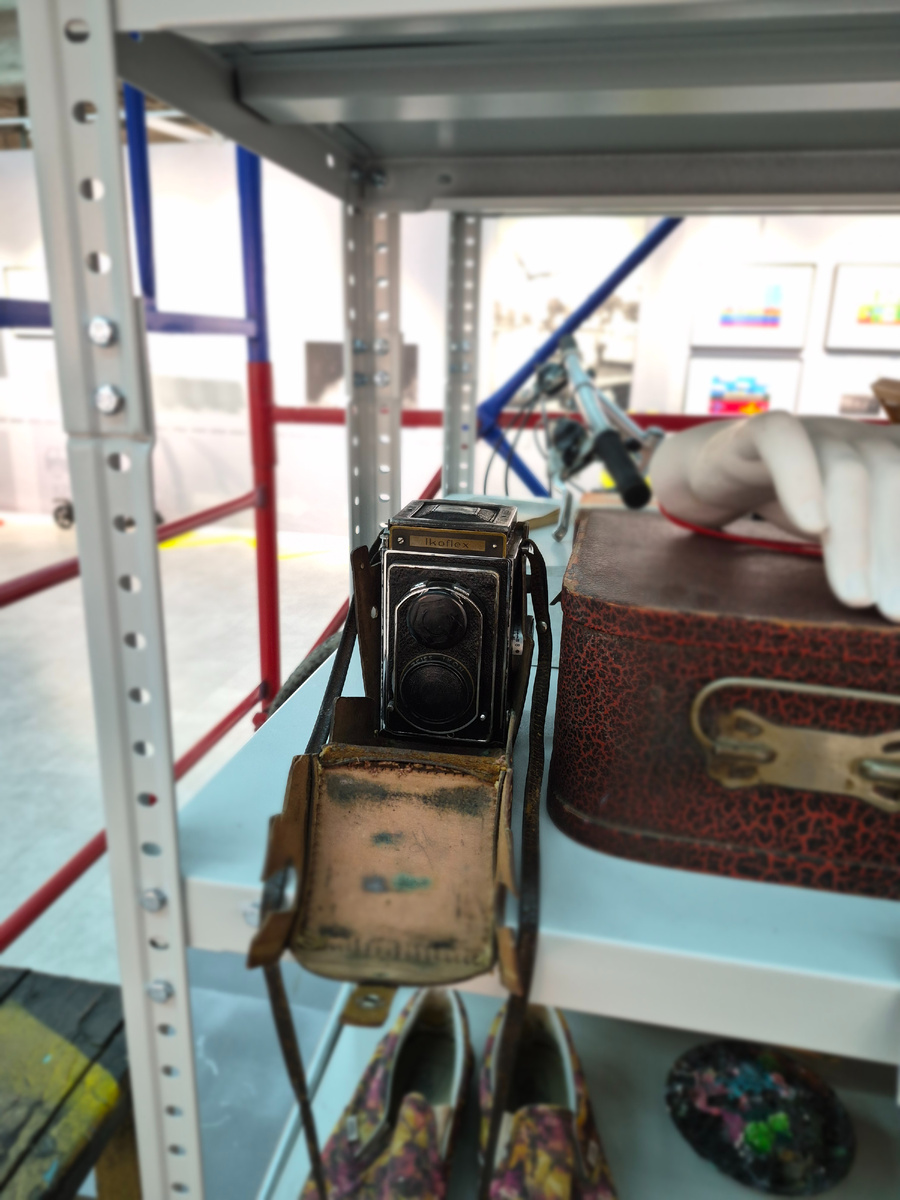 элемент инсталляции "Придется подождать" (фото автора)