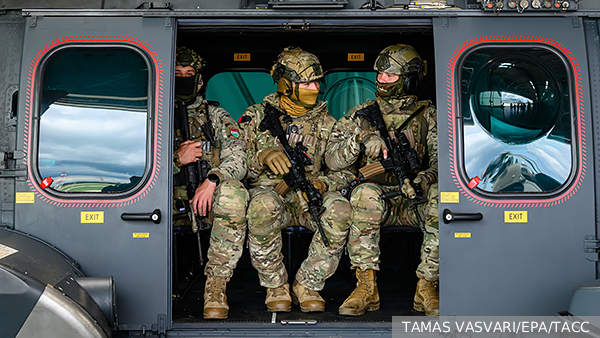     Фото: TAMAS VASVARI/EPA/ТАСС   
 Текст: Денис Тельманов