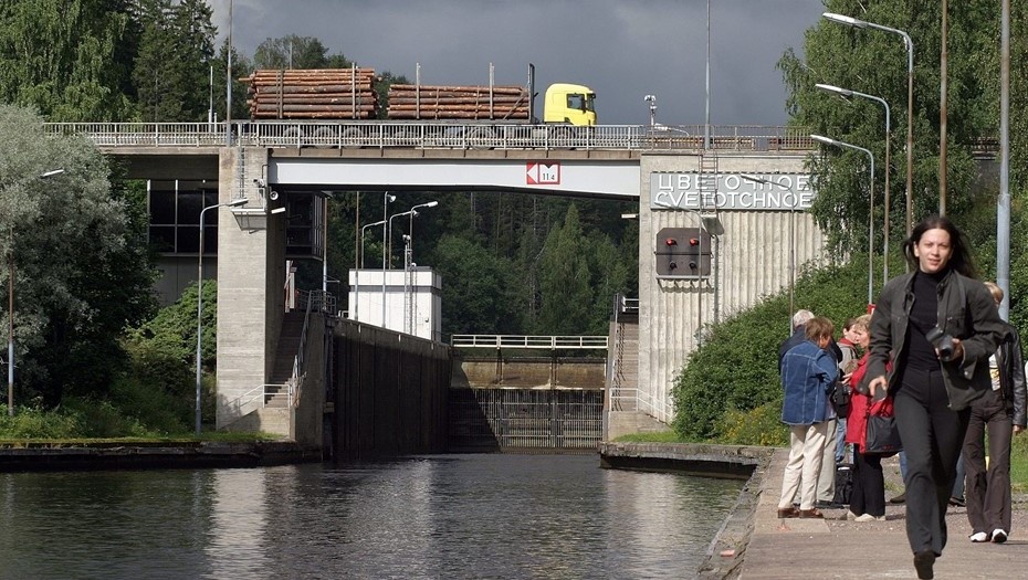 Автор фото: Интерпресс. Шлюз "Цветочное", Сайменский канал.