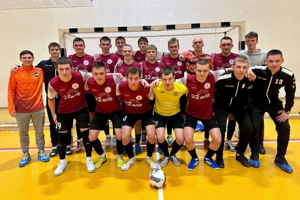    Команда АлтГПУ – победитель регионального этапа «Футзал – в вузы». Фото: сайт «Алтайский футбол»