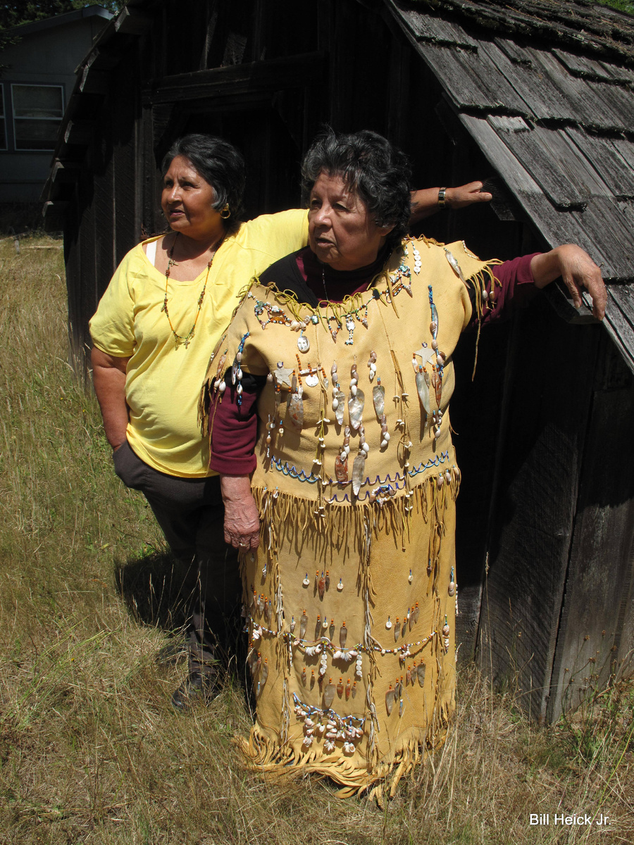 Представители современных кашая. Справа Вайолет Пэрриш Чаппелл - член племени кашая