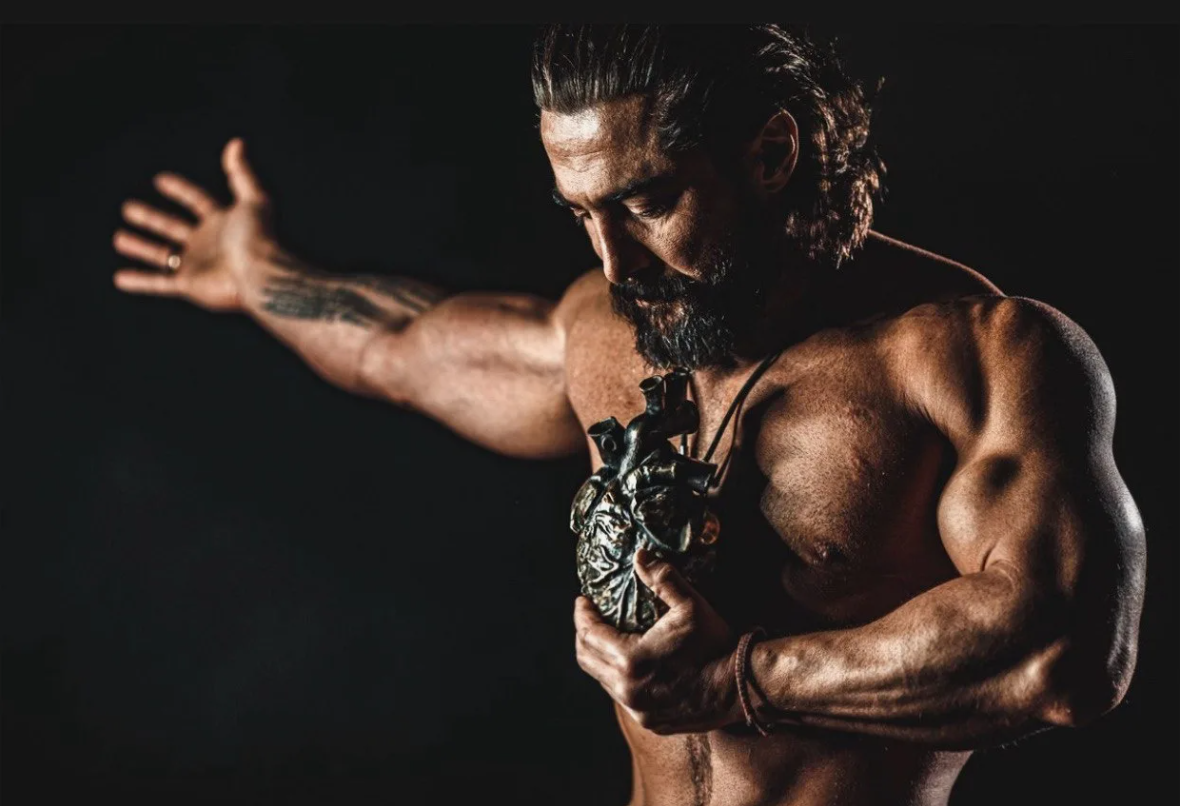 ... Ничего себе, послужной список, не правда ли? 