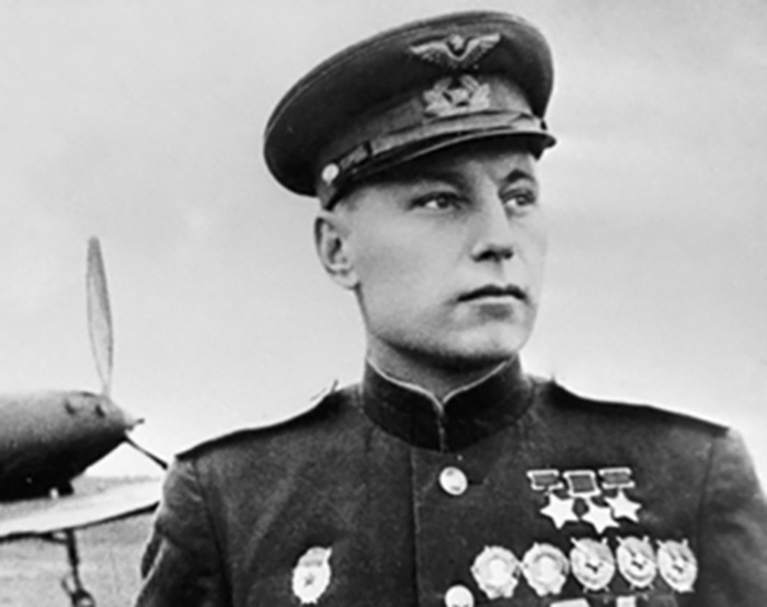 Александр Иванович Покрышкин