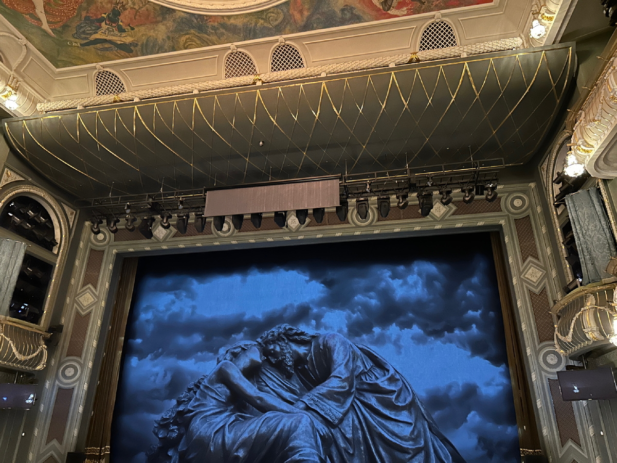 Новая сцена Большого театра. Занавес на постановке «Сервилия»