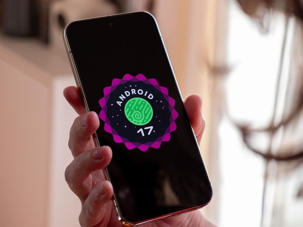    Названы смартфоны Motorola, которые получат бета-версию Android 17