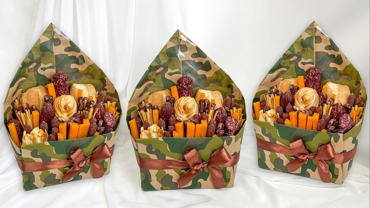 Фото из интернета для примера. Вот что-то такое примерно Лариса делала и неплохо зарабатывала 