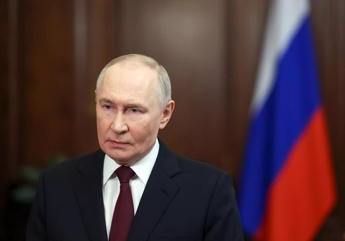 Президент Владимир Путин поздравил военнослужащих и ветеранов Сил специальных операций