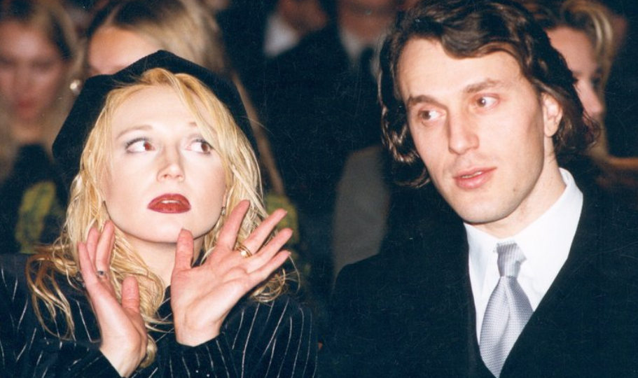 Цветы и побои: как роман с чеченским магнатом едва не стоил Орбакайте карьеры и сына