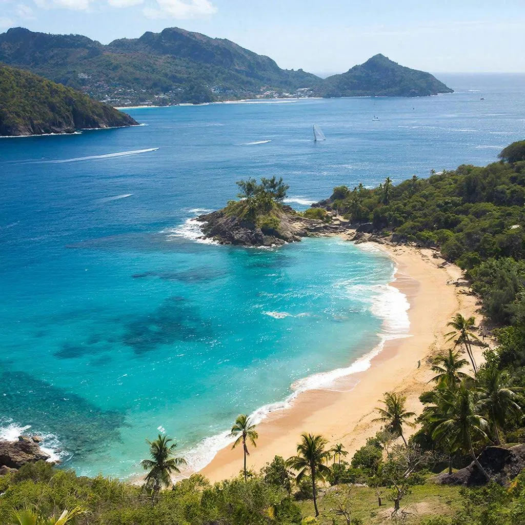 Я их понимаю, Карибская область России - волшебное место, почти как Таити.