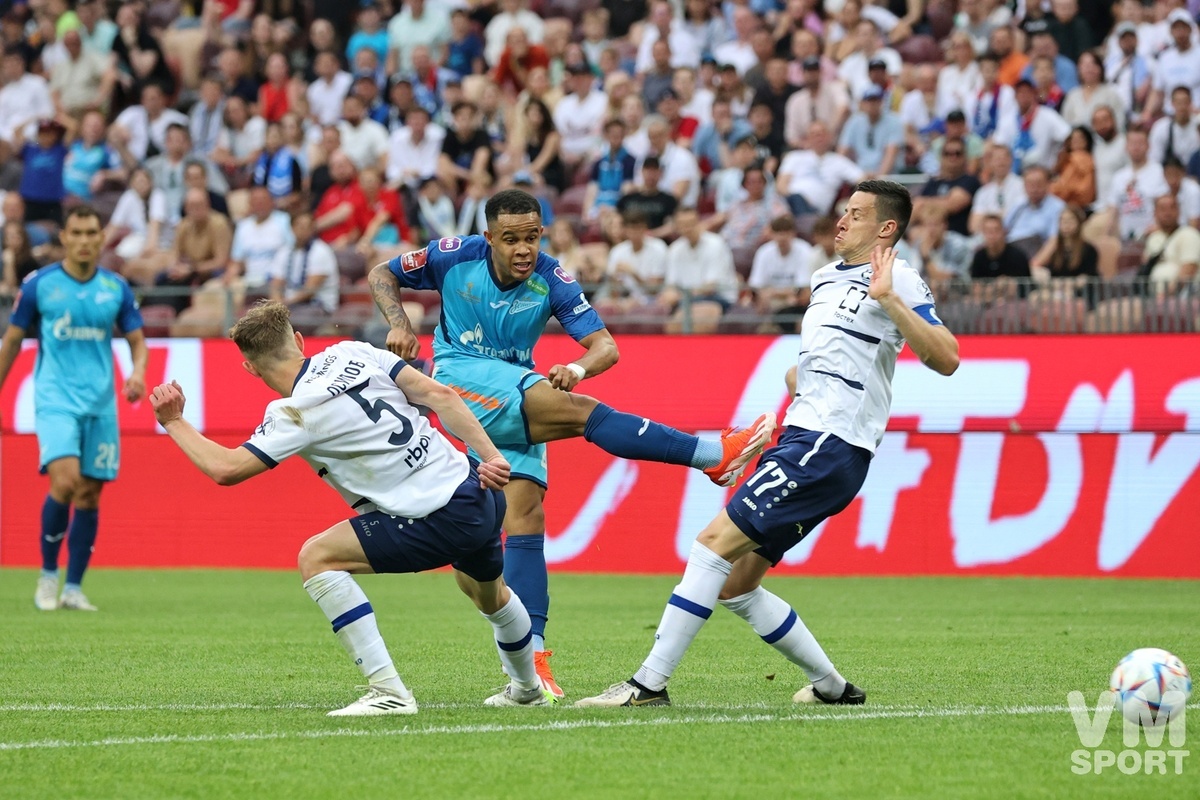 "Зенит" и "Балтика" первыми сыграют в 2026 голу в РПЛ