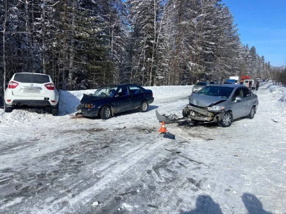   Массовое ДТП вблизи села Санькин Аил. Источник: УГИБДД МВД по Республике Алтай