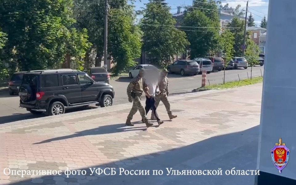    В Ульяновске задержали бывшего начальника дорожного управления администрации Ульяновска | ФОТО: УФСБ России по Ульяновской области