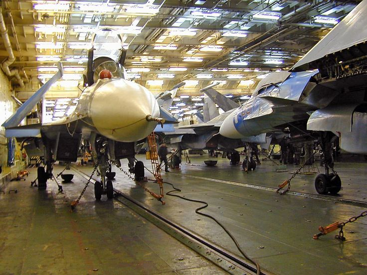 Авианосец "Адмирал Кузнецов"