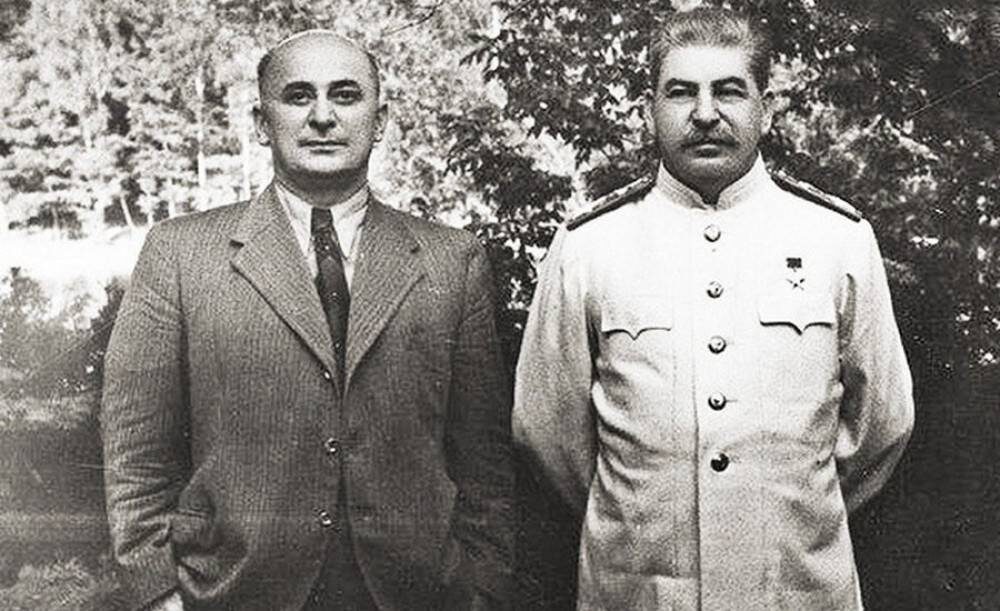    Лаврентий Берия и Иосиф Сталин