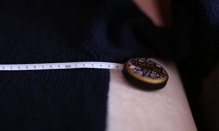 Готов свитер из пряжи "Подмосковная" по расчёту на 40 петель