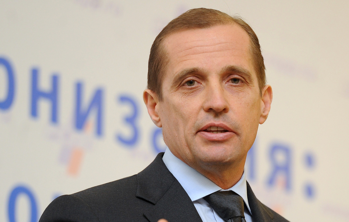    Сергей Липатов  Владимир Астапкович/ ТАСС