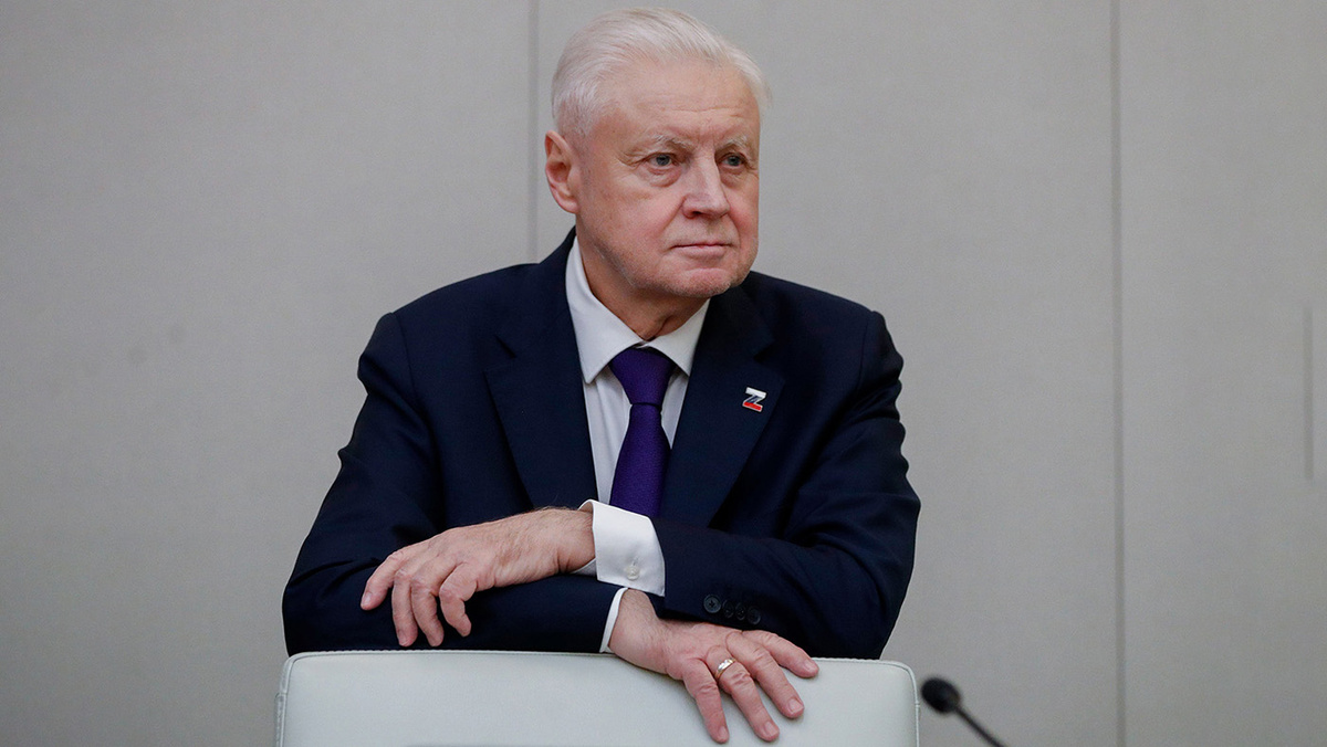   Пресс-служба Государственной Думы России- Руководитель фракции «Справедливая Россия» Сергей Миронов