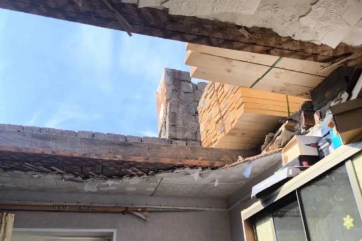    Инженера, чинившего крышу, судят за её обрушение и травмирование подростка