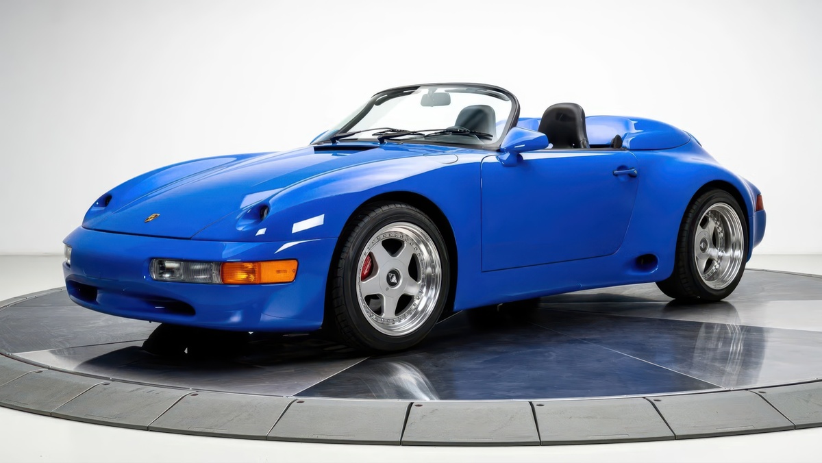 © Porsche | Bring a Trailer