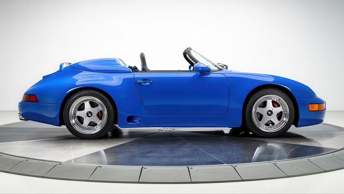 © Porsche | Bring a Trailer