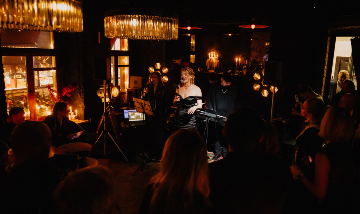 Гости дня рождения Светланы Степанковской/ Пресс-служба